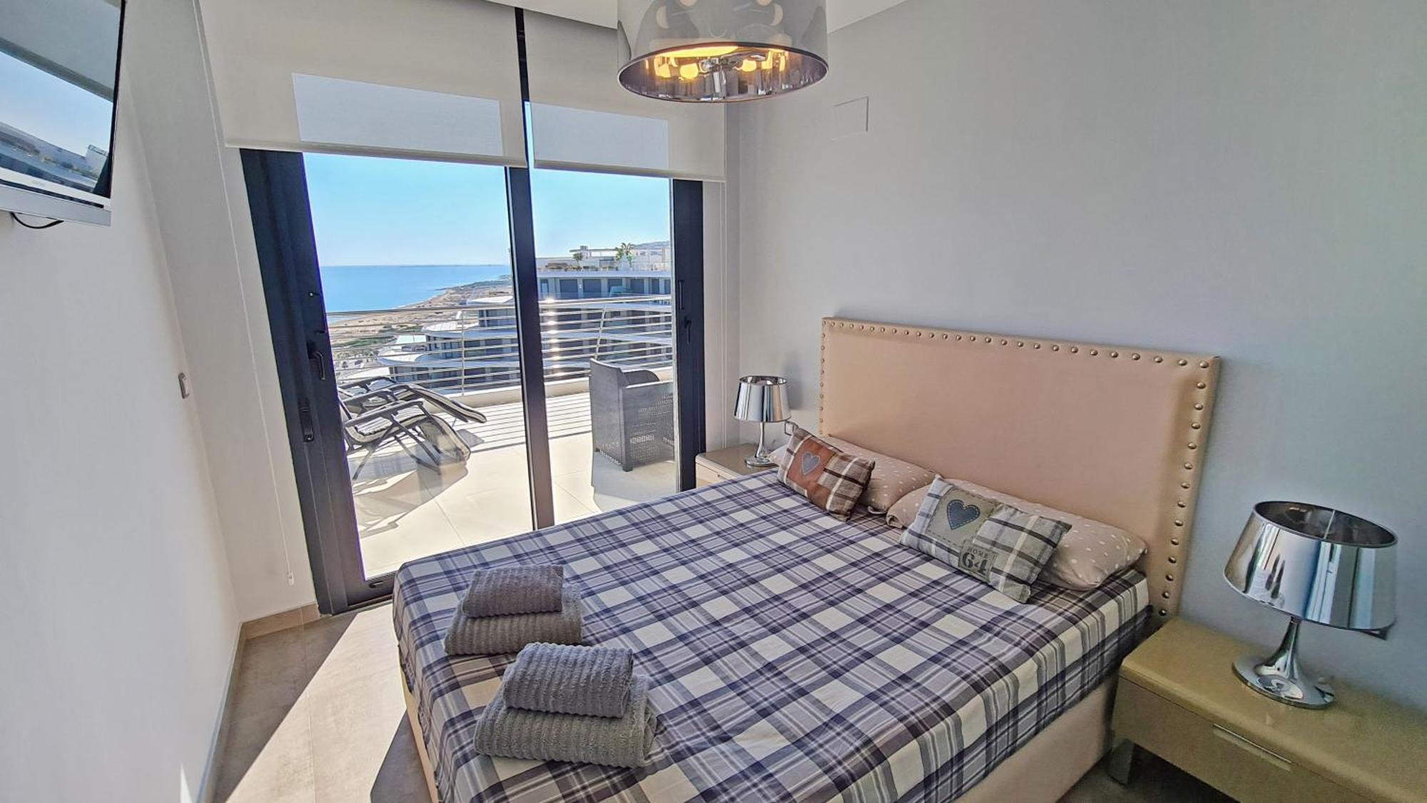 Infinity View Penthouses By Nras Arenales del Sol Rom bilde