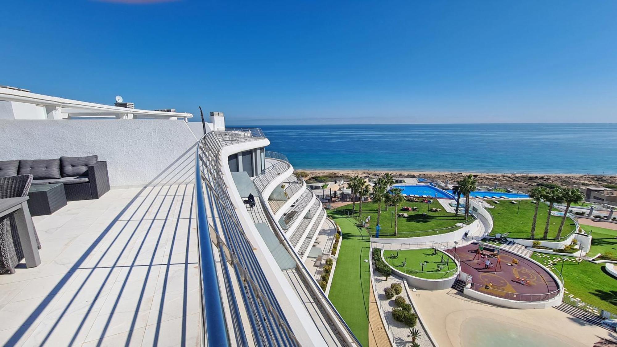 Infinity View Penthouses By Nras Arenales del Sol Rom bilde